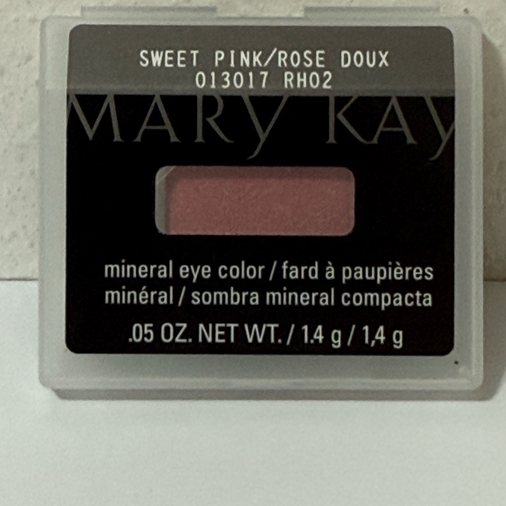 Mary Kay Sweet Pink Mineral Eyeshadow